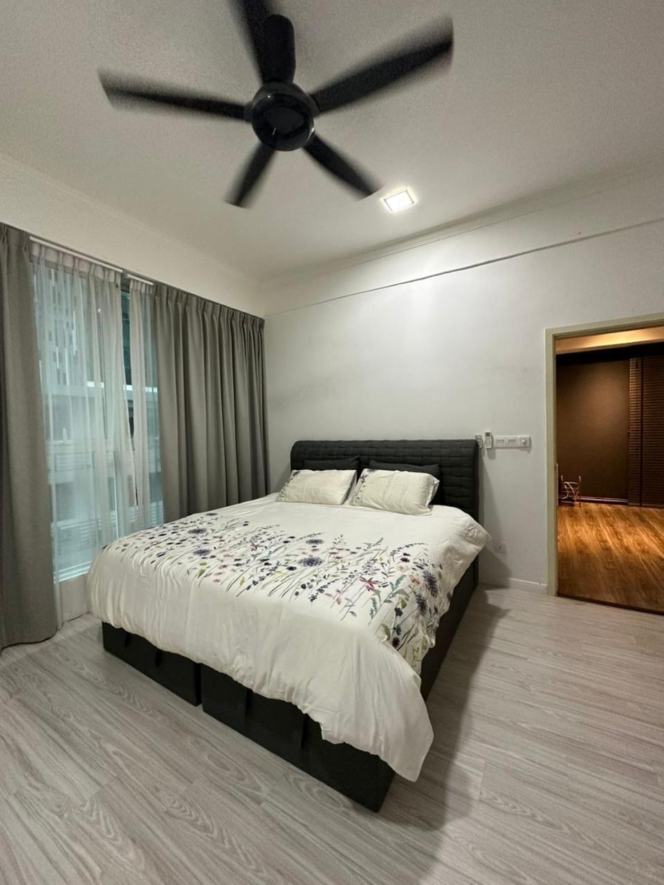 Sutera Avenue Kota Kinabalu Lejlighed Eksteriør billede